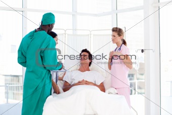 A patient meeting his surgeon