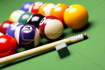 Billiard balls on table!