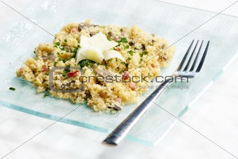 couscous with ham and mushrooms