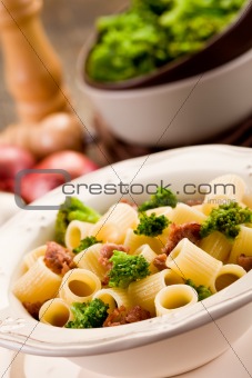 Pasta with sausage and broccoli