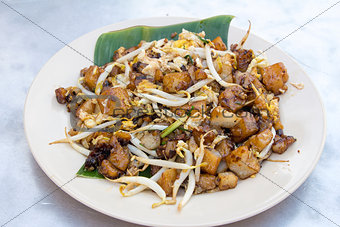 Penang Fried Rice Cake with Bean Sprouts