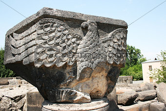 Eagle statue in Zvartnots Cathedral ruins