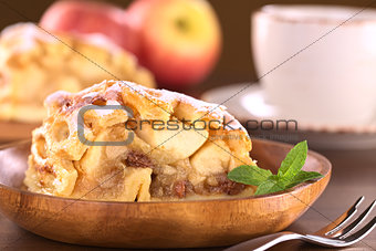 Apple Strudel with Raisins