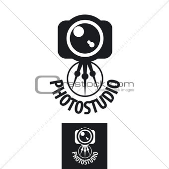 vector logo for the photographer camera on a tripod