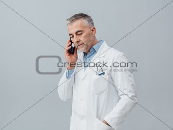 Medical service consultation by phone